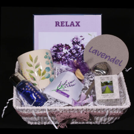 Lavendel geschenkpakket voor haar - met Lavendel relaxen. Relaxen en ontspannen met lavendelthee en chocolade.