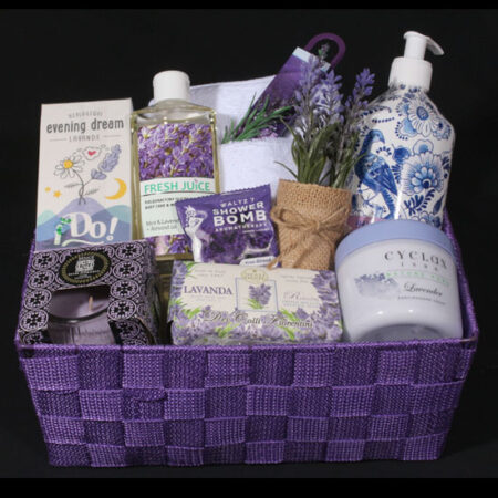 Relaxpakket met Lavendel voor vrouw - Even lekker ontspannen. Lavendel werkt ontspannend. Met dit pakket kan zij heerlijk relaxen