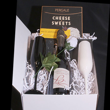 Luxe geschenkpakket met champagne en luxe flutes