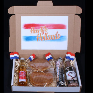 Hollands cadeautje met de post versturen - Heerlijk Hollands. Een Hollands cadeau met stroopwafels, Droste chocolade en Hollandse likeurtjes.
