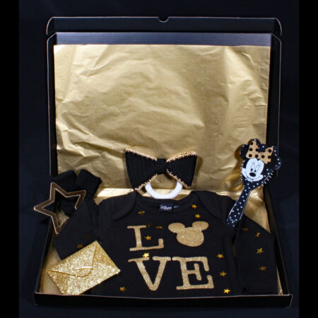 Geboorte Giftbox meisje - Golden Minnie Mouse. Zo'n leuk en hip cadeautje per post ontvangen na de geboorte is toch het allerleukste