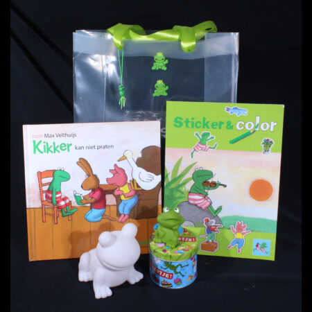 Opkikker cadeaupakket kind - Kikker kan niet praten. Ieder ziek kind vindt het leuk om in zo'n vervelende tijd een leuk cadeautje te ontvangen