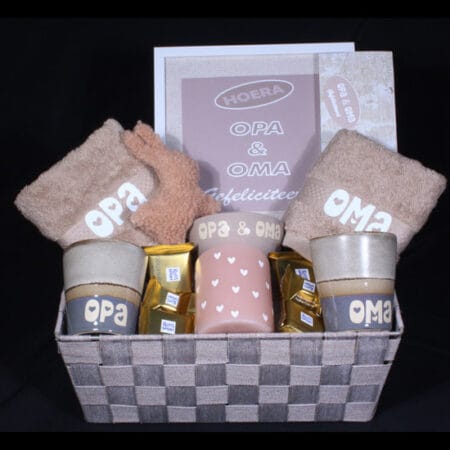 Cadeau nodig voor opa en oma? Ontdek de leukste verrassingen bij De Verrassingsmand die ze niet zullen vergeten! Altijd een blij gezicht