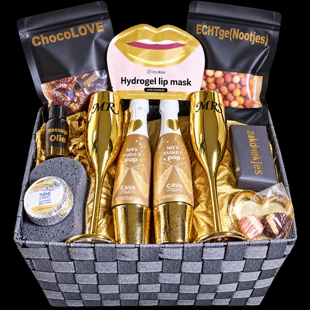 Huwelijks geschenkmand samen genieten na de bruiloft
